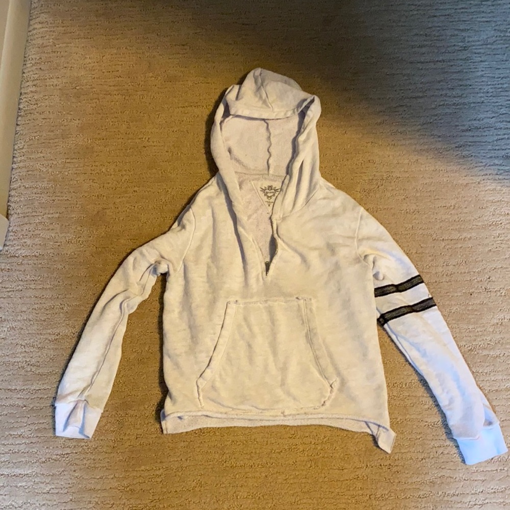 White crop thin sweatshirt vintage look